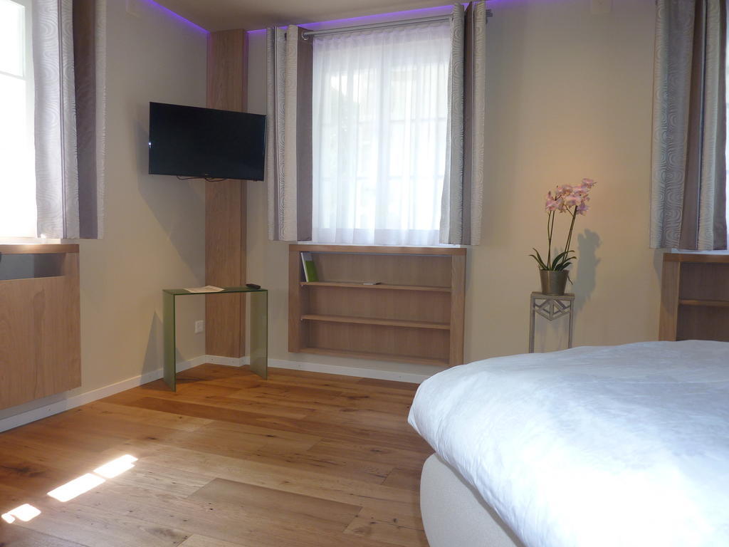 Chateau Attisholz Riedholz Zimmer foto